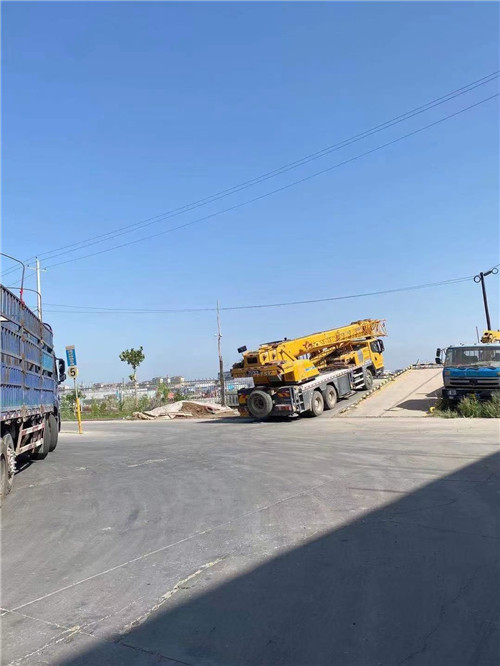 林口县25吨吊车的租赁价格大概是多少？